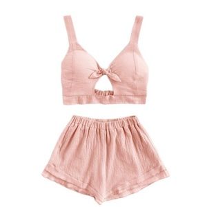 Pink 2 piece outfit💕